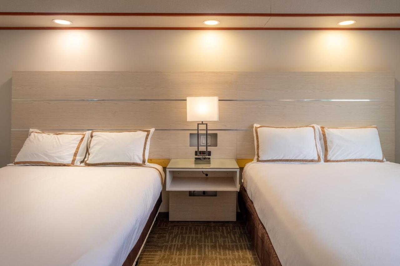 Quality Inn Sunshine Suites 테라스 외부 사진