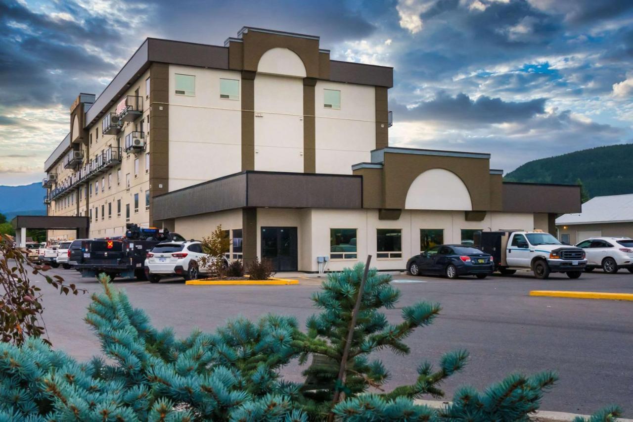 Quality Inn Sunshine Suites 테라스 외부 사진