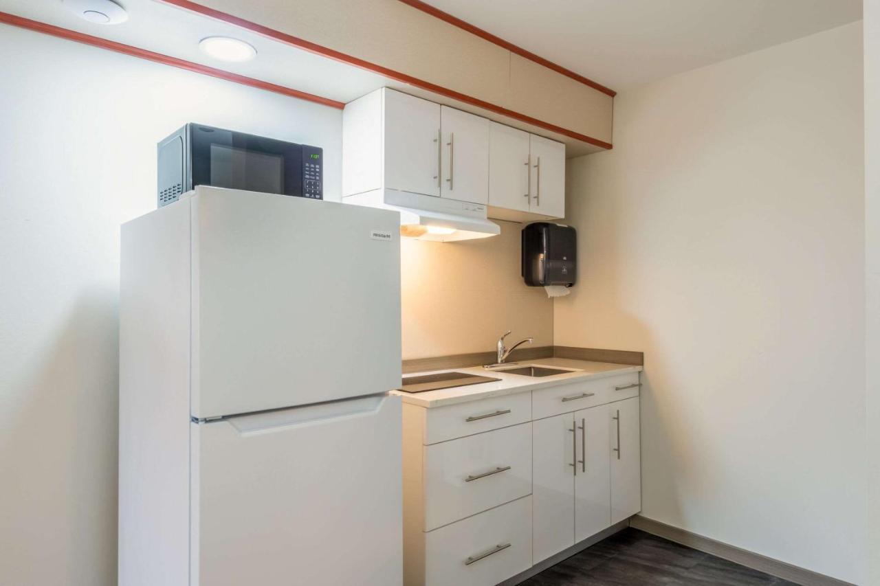 Quality Inn Sunshine Suites 테라스 외부 사진